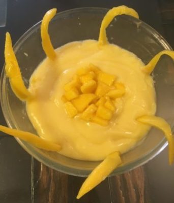 Easy Mango Yogurt without cooking