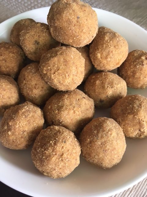 Besan Ladoo with jaggery