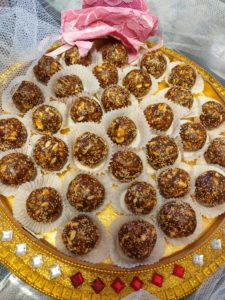 Anjeer & Khajur Rolls