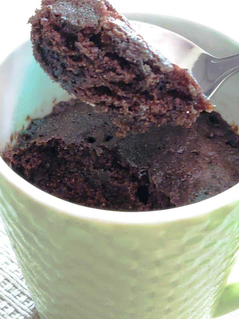 2 Min Chocolate Mug Cake