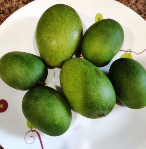Raw mangoes