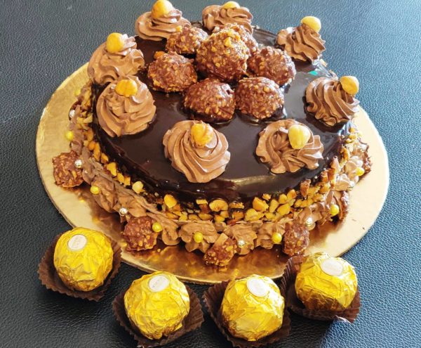 Ferrero Rocher Cake Design