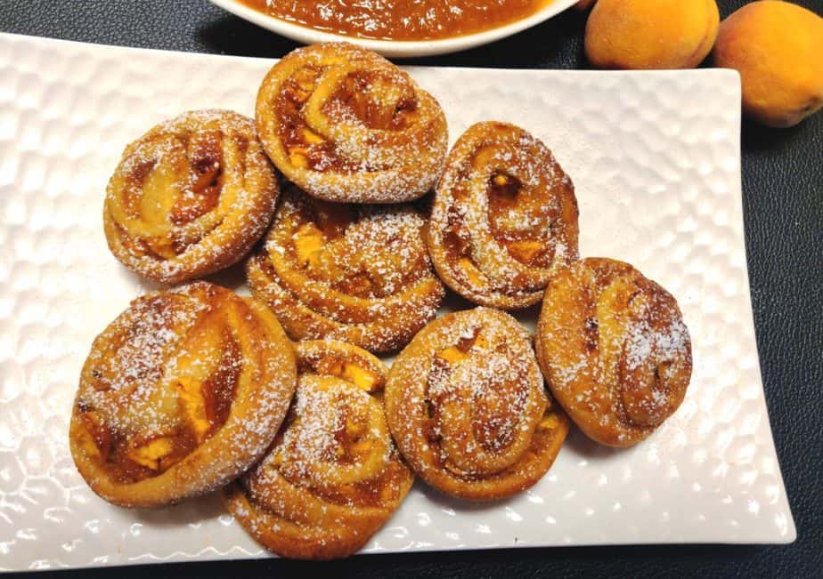 Peach Cinnamon Rolls Peach Cinnamon Rolls